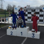 Podium-Douvrin-J10012-150x150 <a href="https://www.ligue-de-karting-hdf.com/championnat-de-ligue-de-karting-des-hauts-de-france-2023-journee-1-a-douvrin/">Championnat de Ligue de Karting des Hauts de France 2023 journée 1 à Douvrin</a>